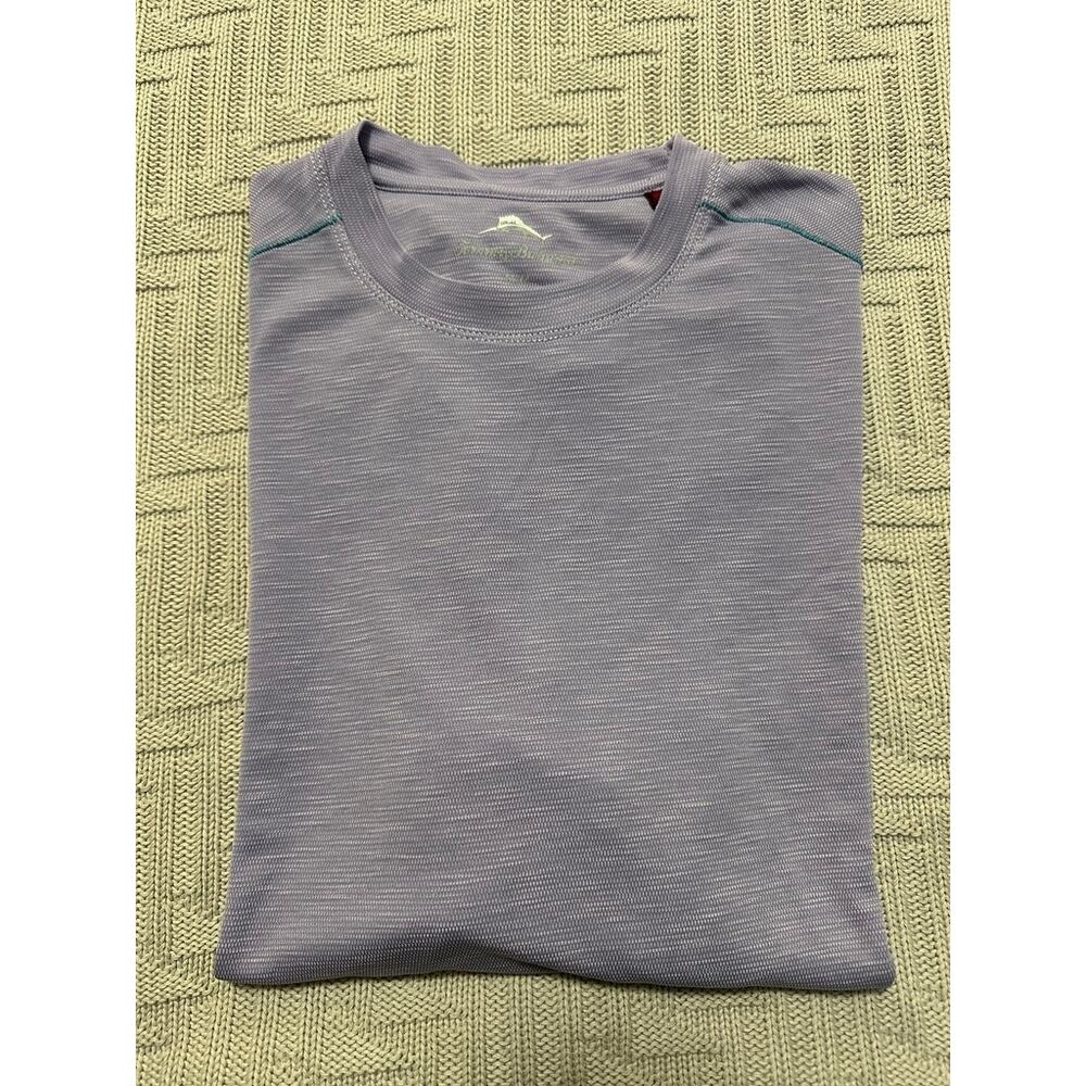 Tommy Bahama purple textured tee size M